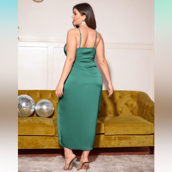 L’ VOW STUDIO Women's Satin Spaghetti Strap Cowl Neck Wrap Party Cami Dress - Picture 2 of 4